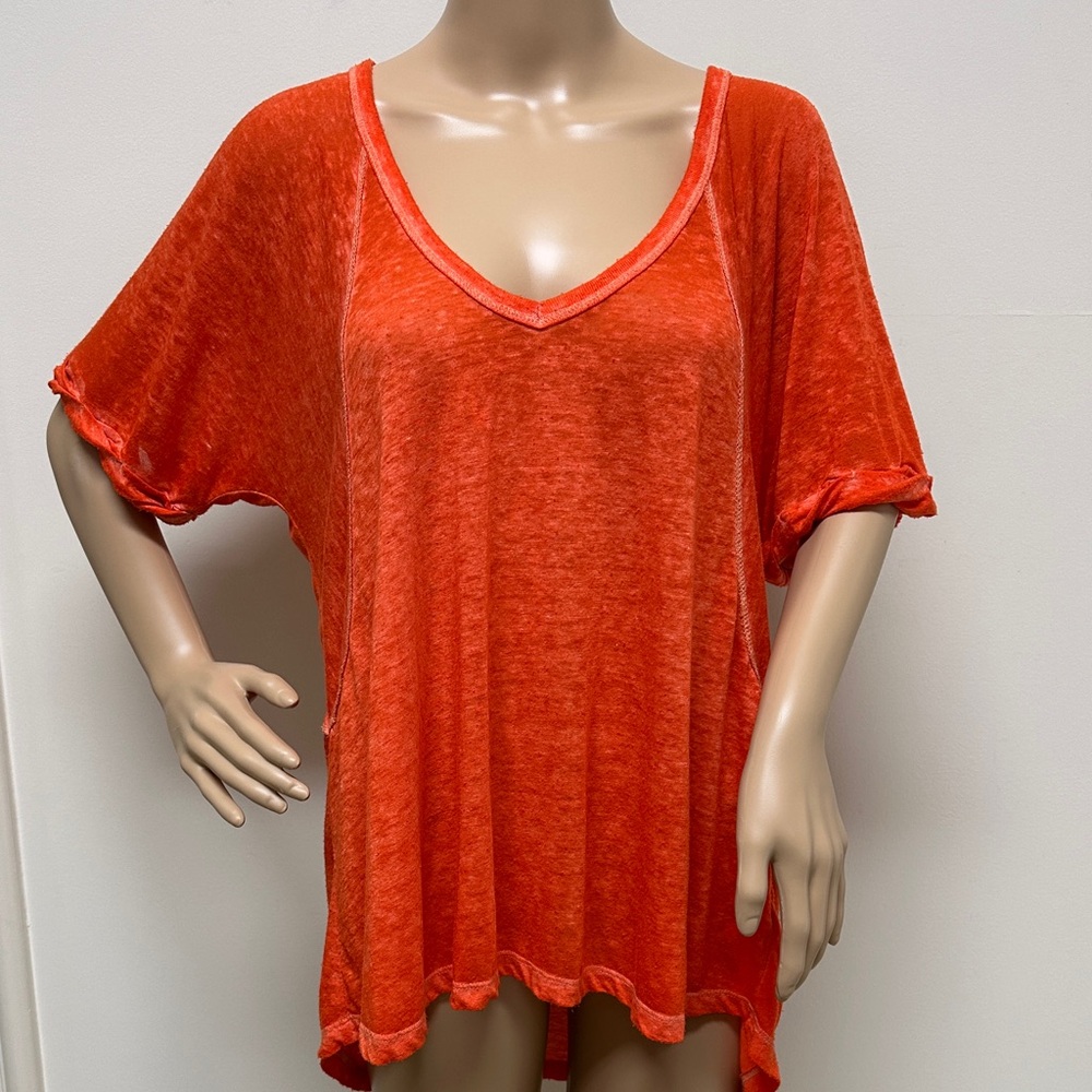 We The Free Oversized V-Neck Twisted & Rolled Cuff Orange Top Tunic Size XS